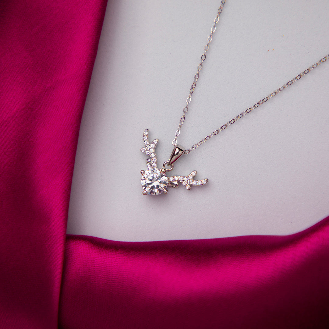 Winter Solitaire Silver Pendant Chain