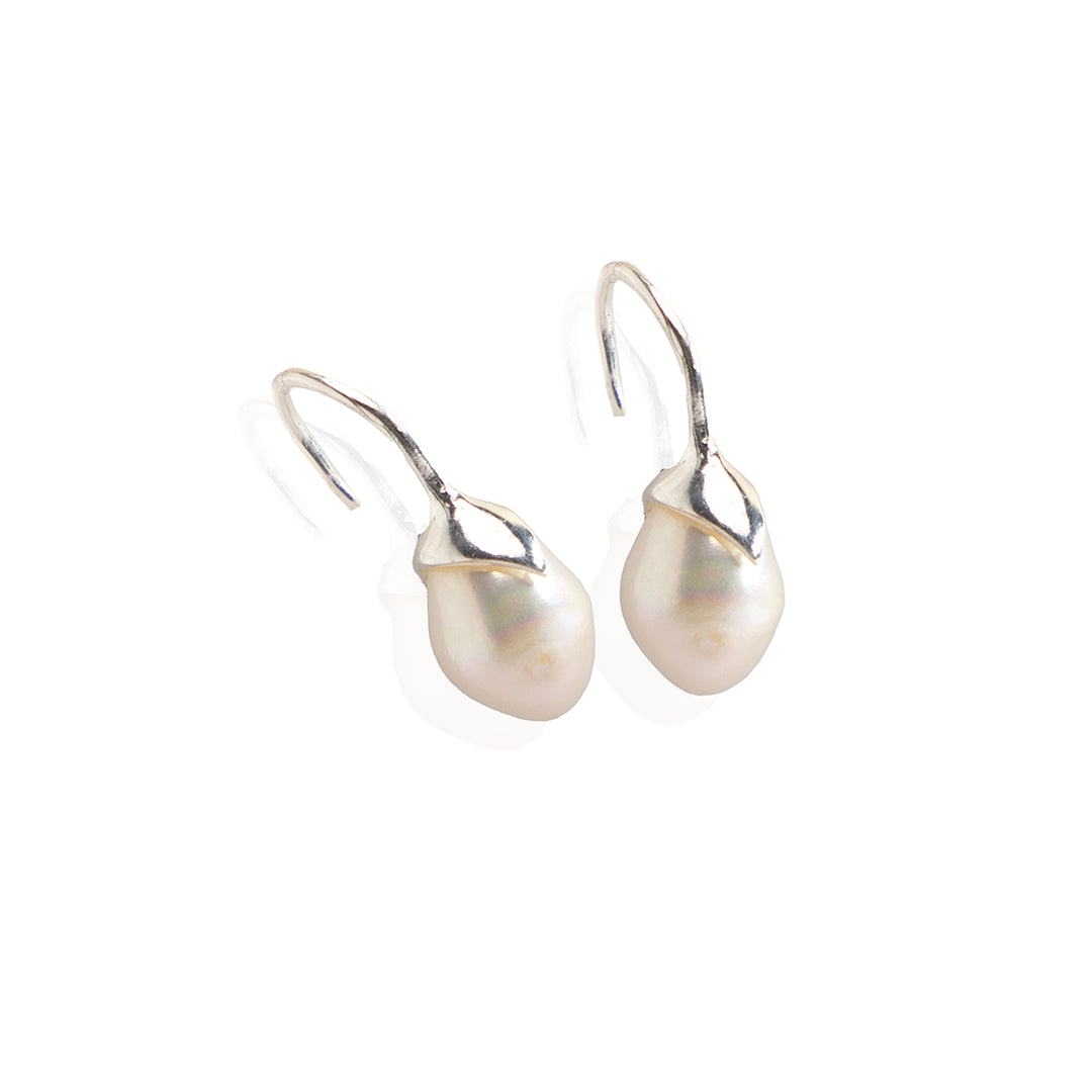 Elegant Pearl Drop Earrings