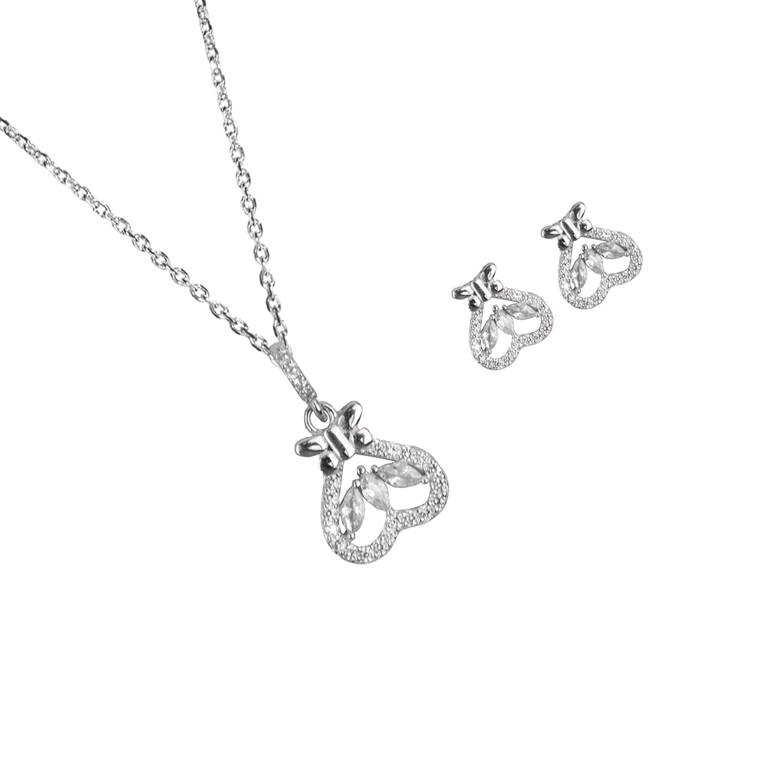 Fancy White Stone Pendant Set