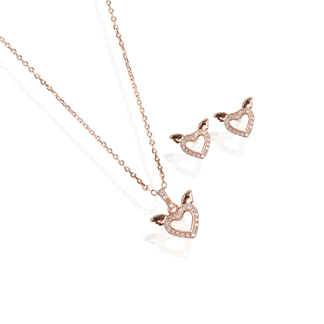 Fluttering Hearts Pendant Set