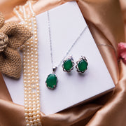 Emerald Green Stone Pendant Set