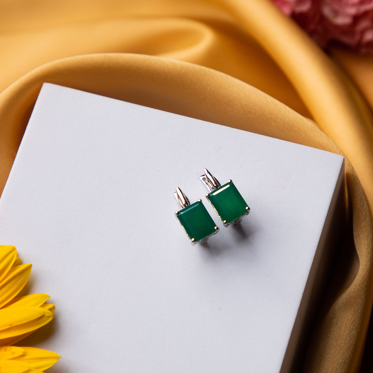 Emerald Green Classic Pendant Set